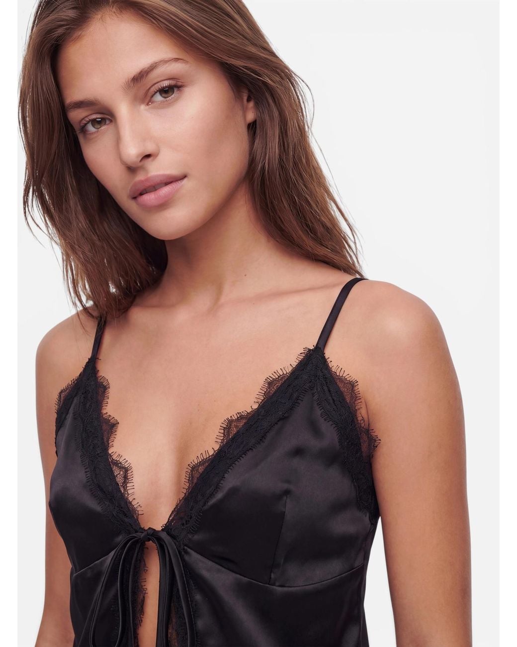 SNOBARIA Black Top