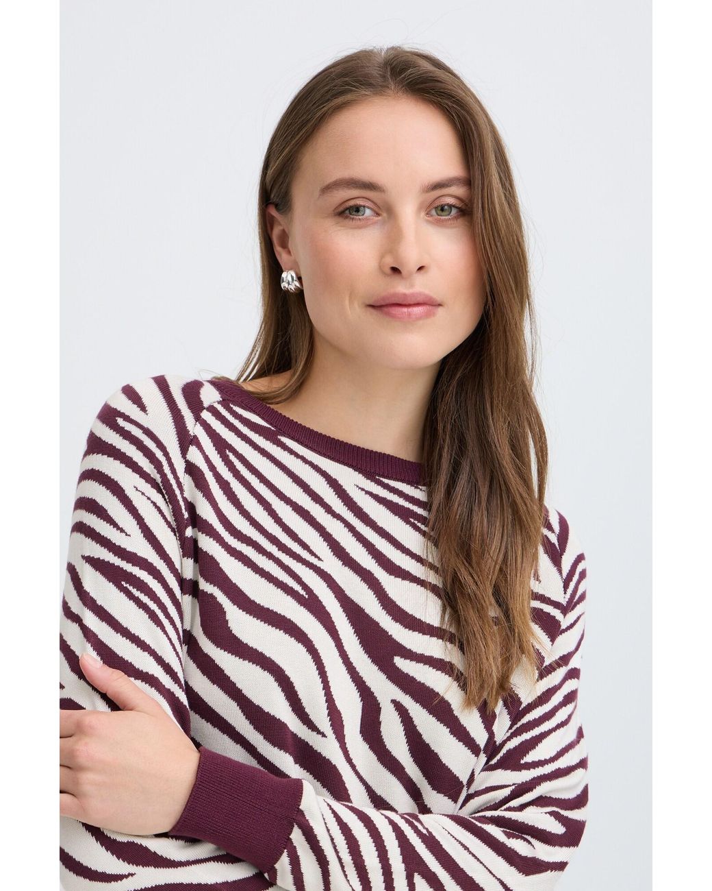 B.Young Purple Pullover