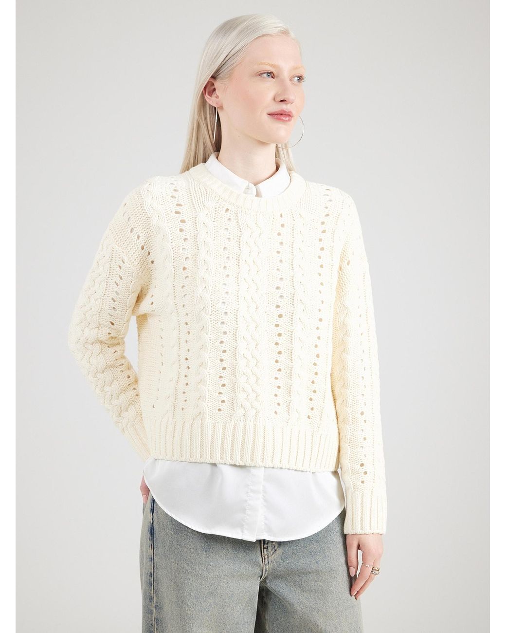 Numph White Pullover Nuremi