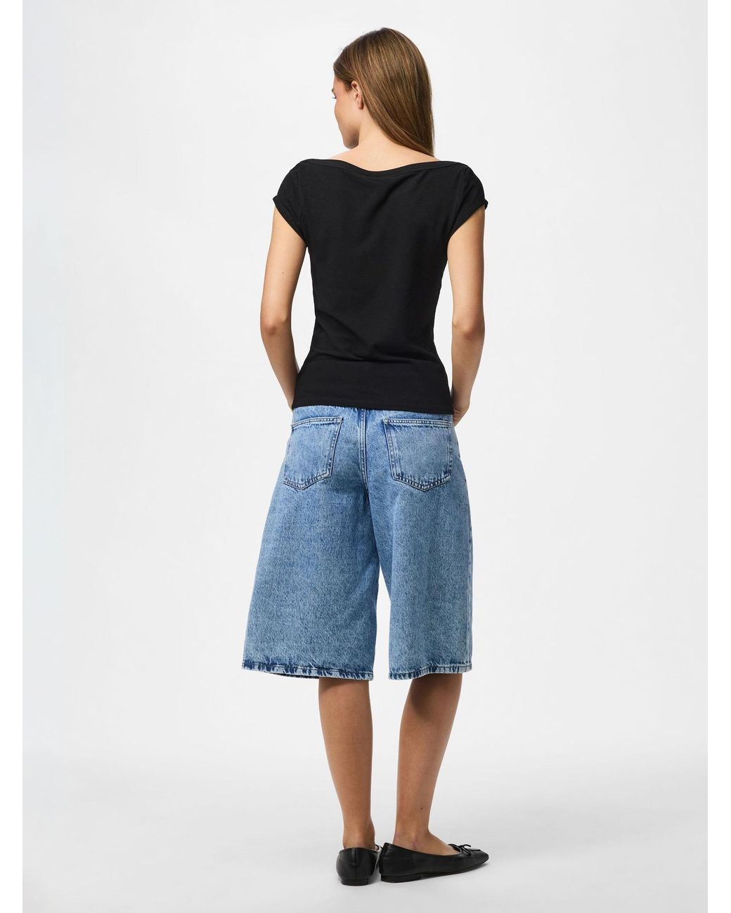 Pieces Black T-Shirt Pcsof