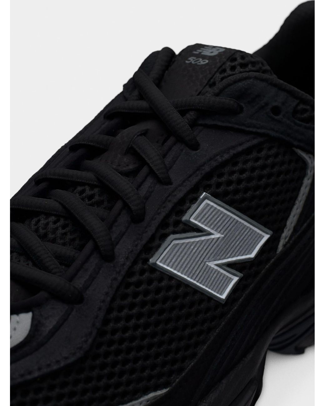 New Balance Black Sneaker 509