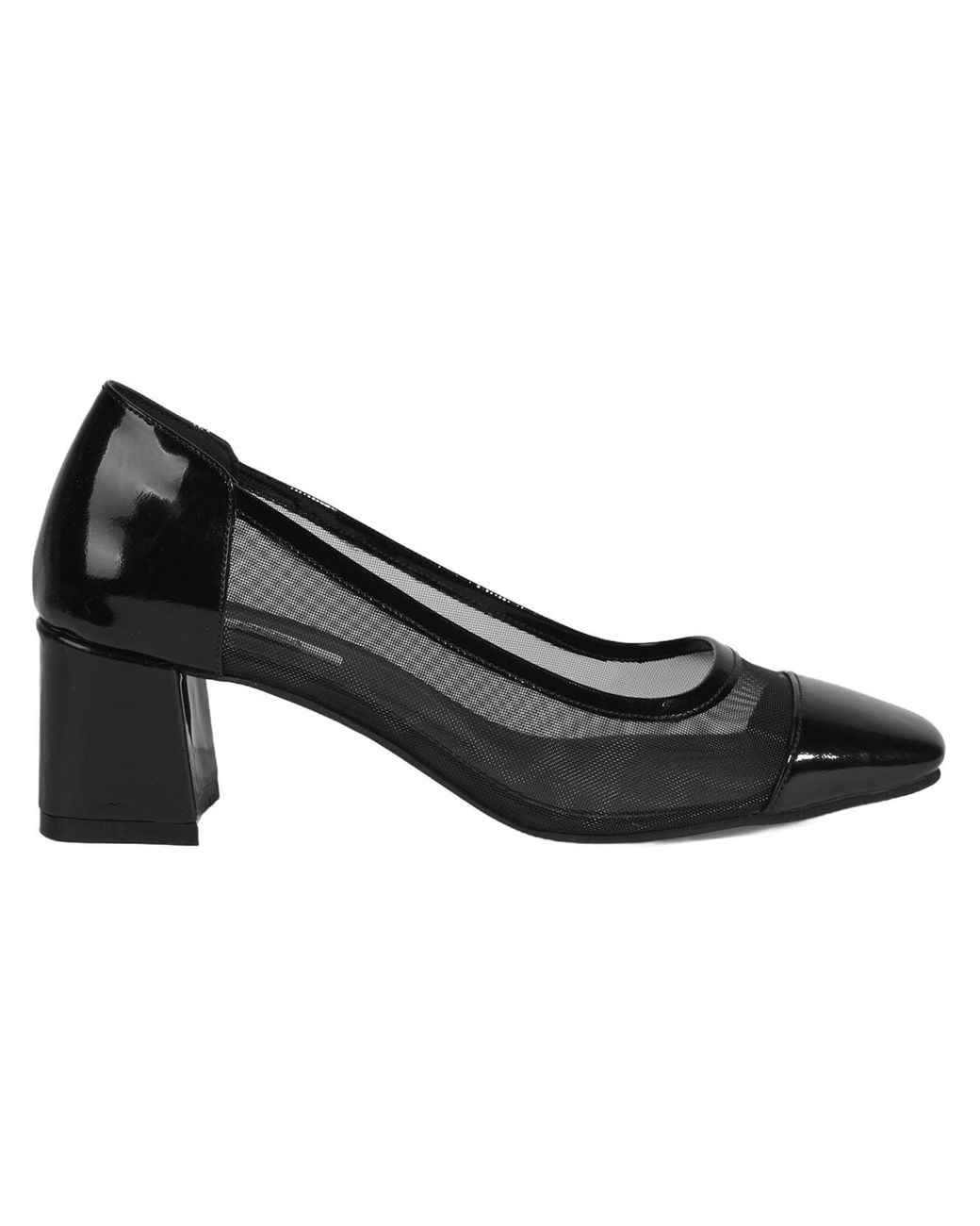 Desa Black Pumps