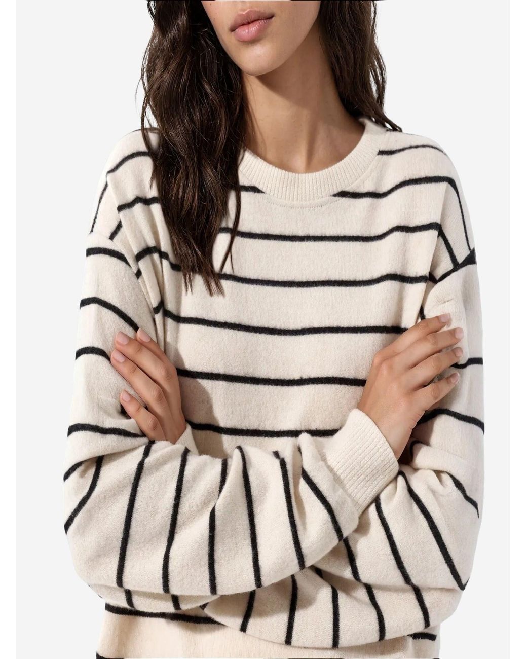 Busem White Pullover