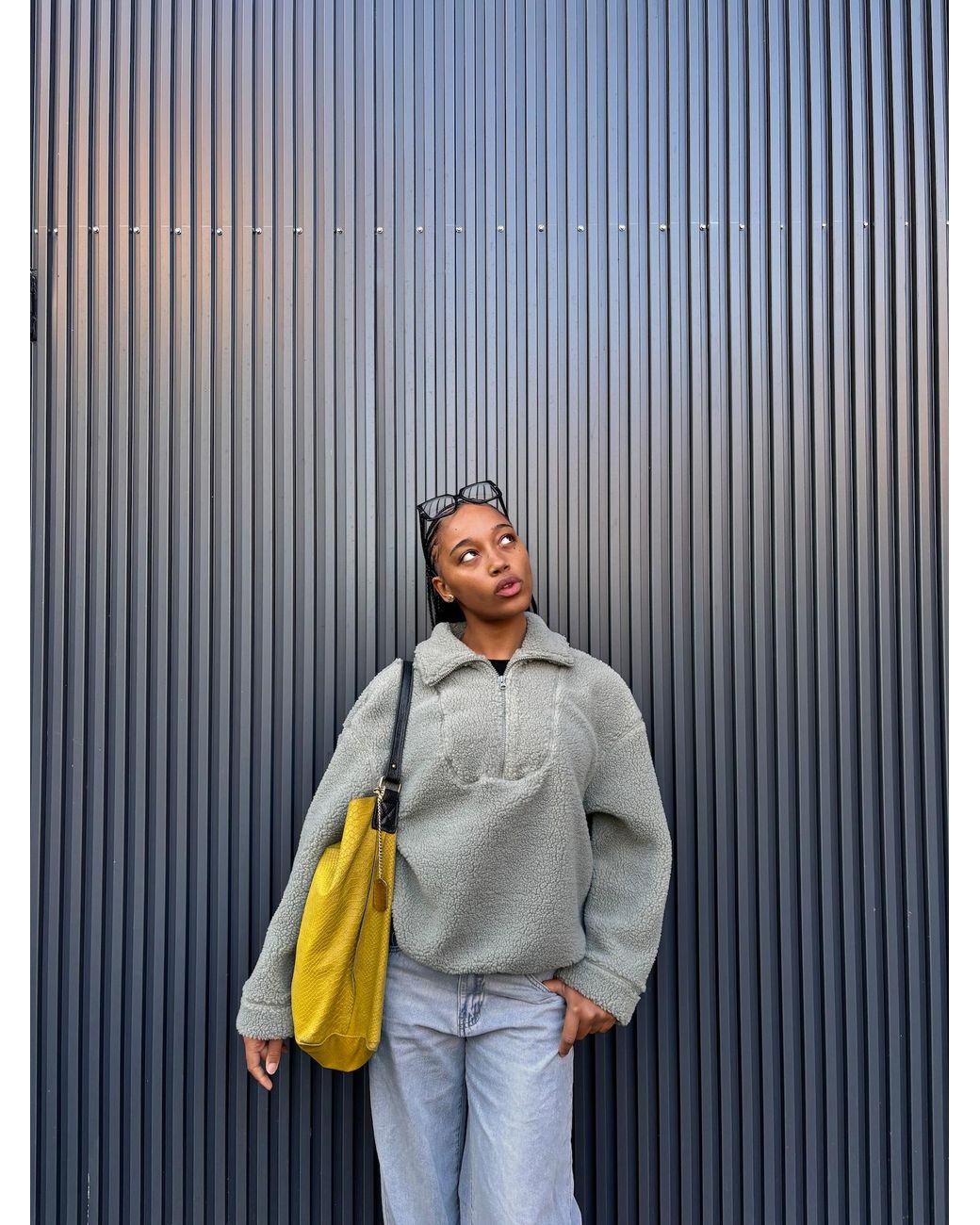 Studio Select Gray Pullover Candy