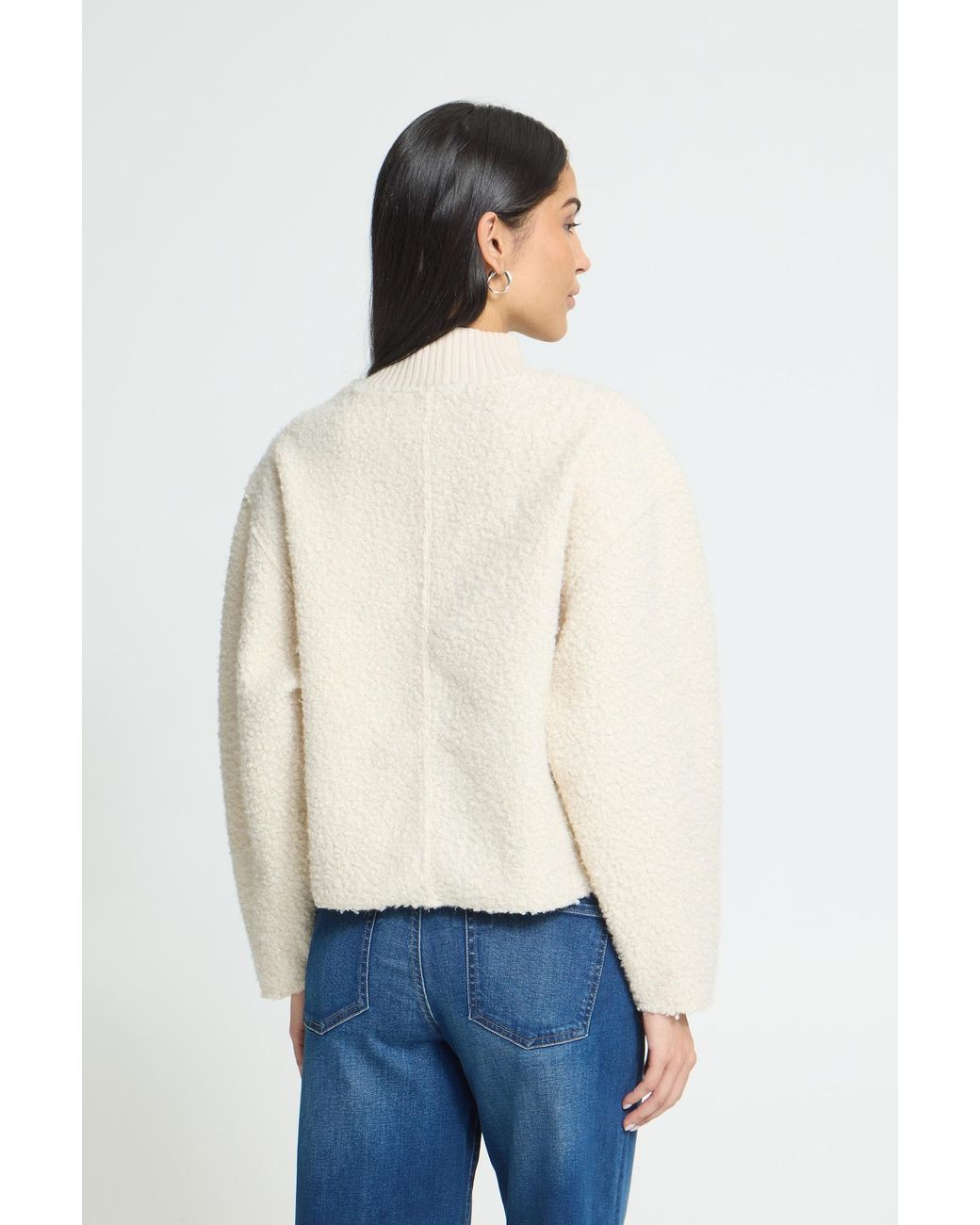 Ichi White Pullover Ihcurley