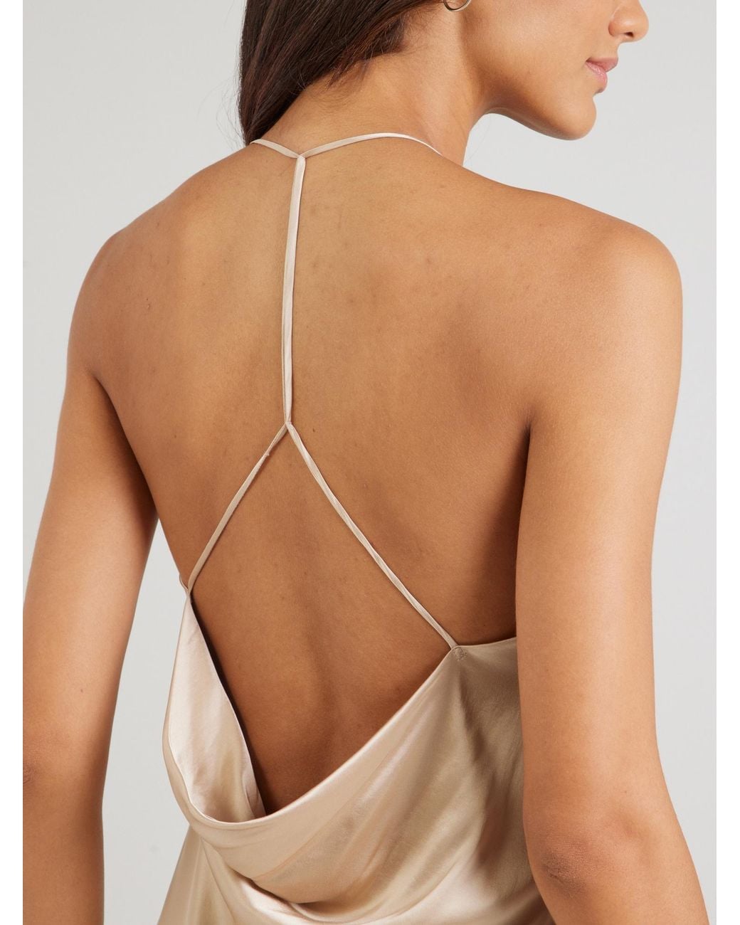 millane White Kleid