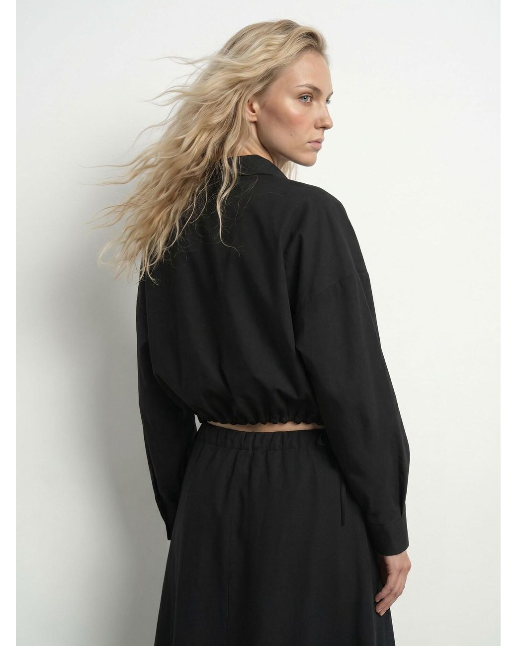 HYPEDROP Black Bluse