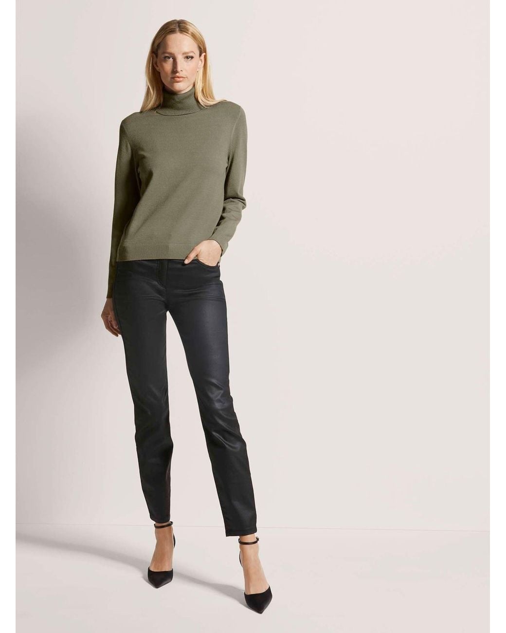 Madeleine Green Pullover