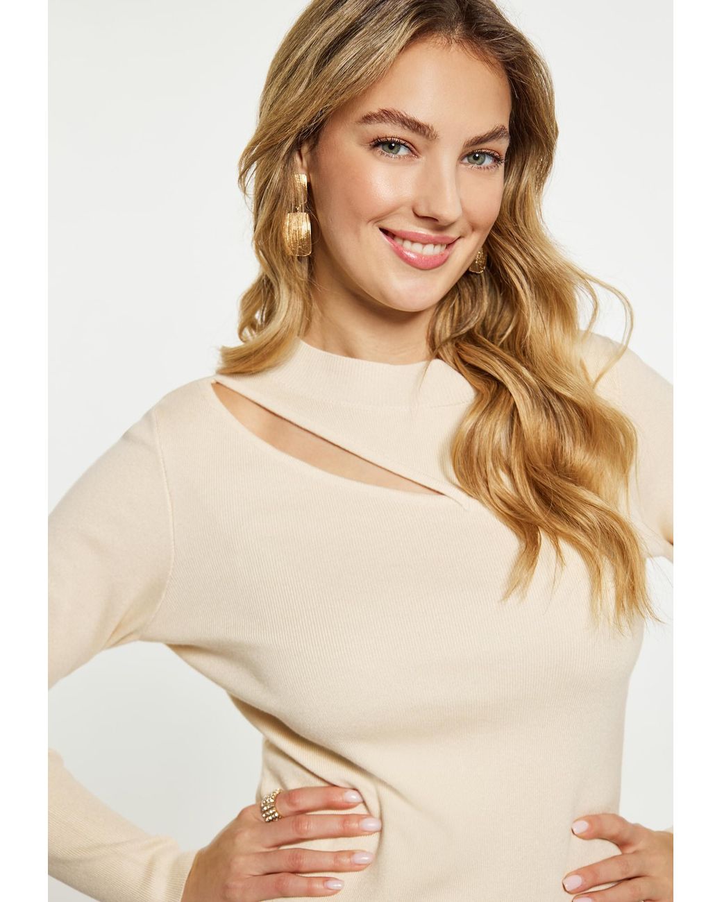 faina White Pullover