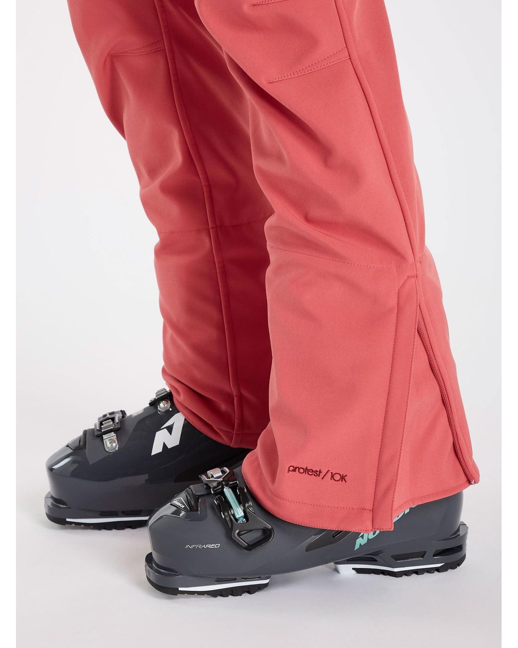 Protest Red Sporthose Lole