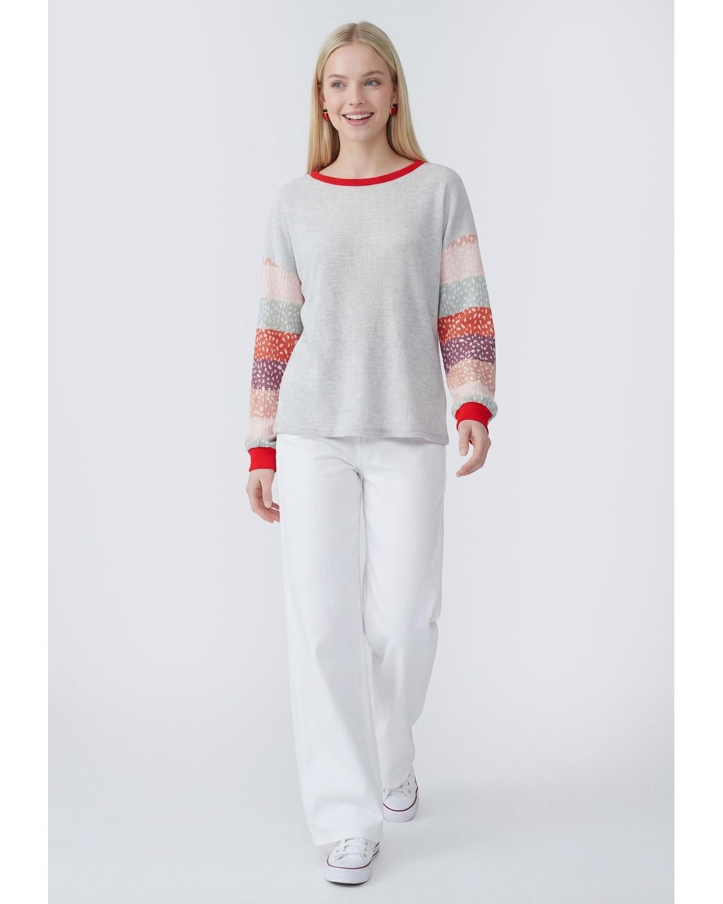myMo Red Pullover