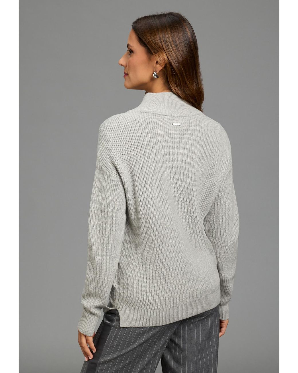 Laura Scott Gray Pullover