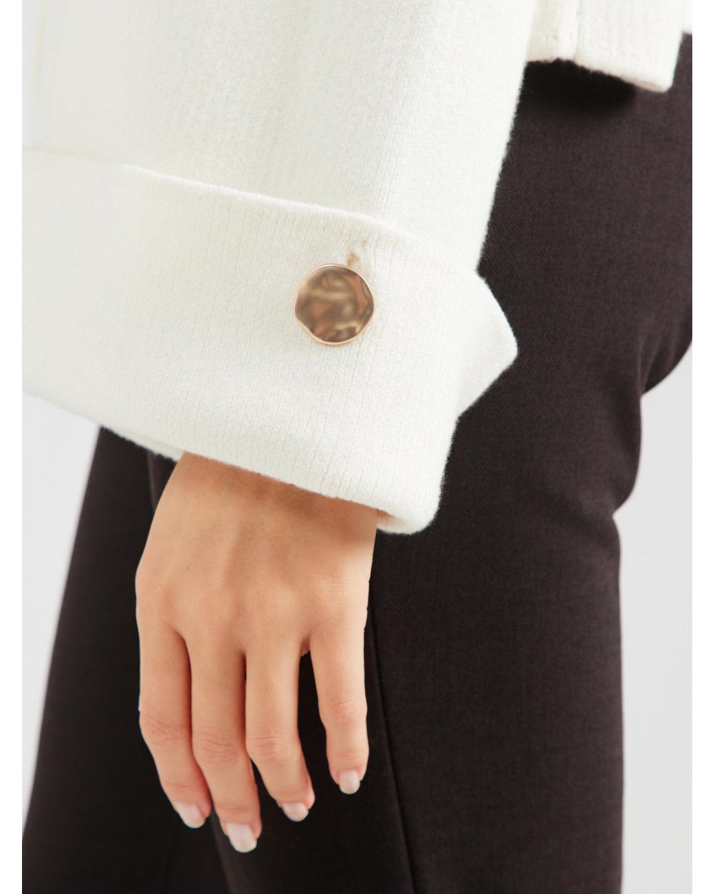 millane White Strickjacke