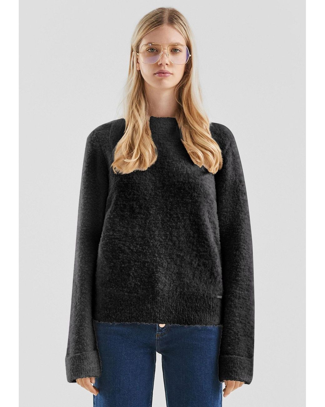QS Black Pullover