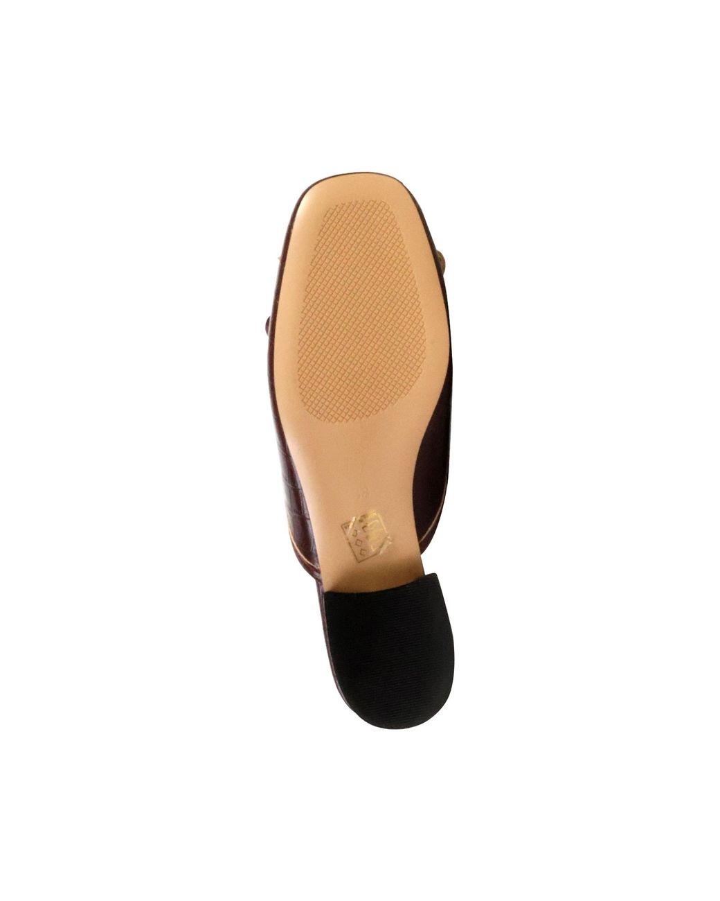Super Mode Brown Pumps