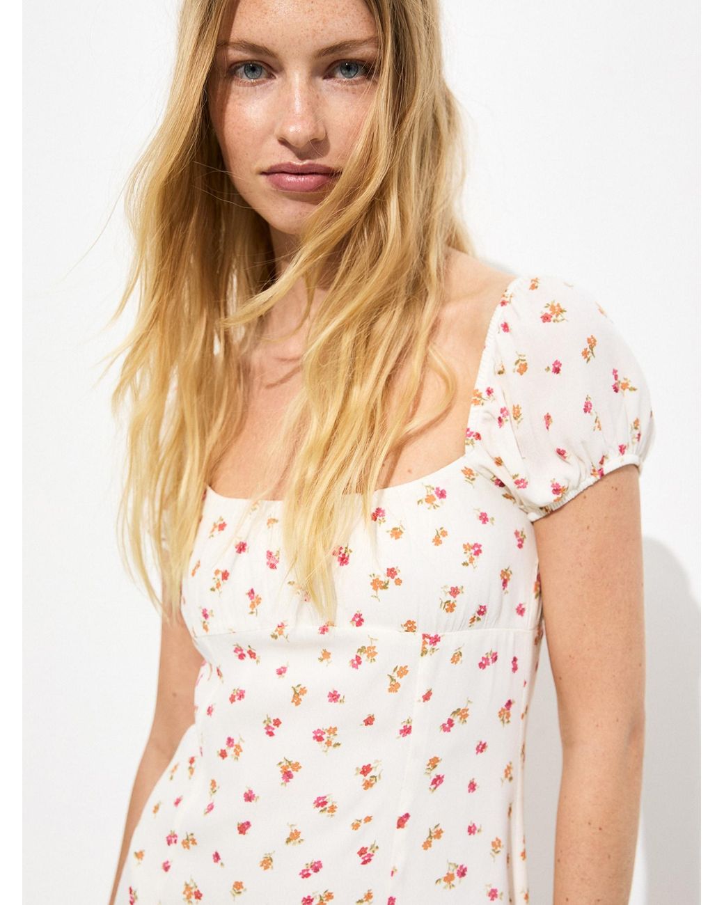 Pull&Bear Natural Kleid