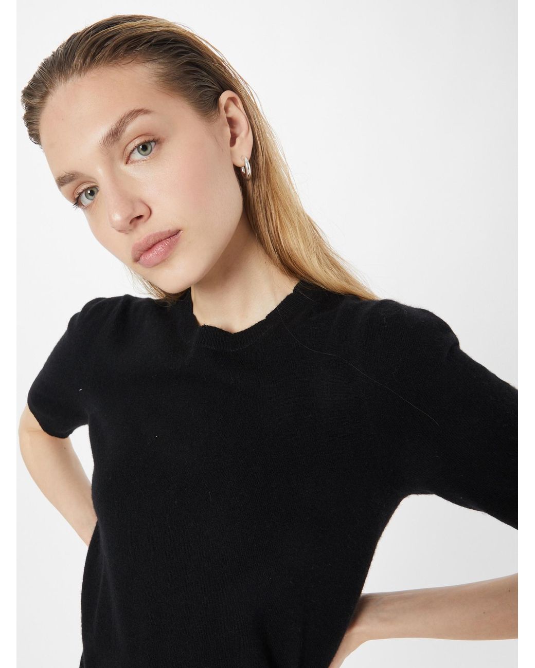 Oasis Black Pullover