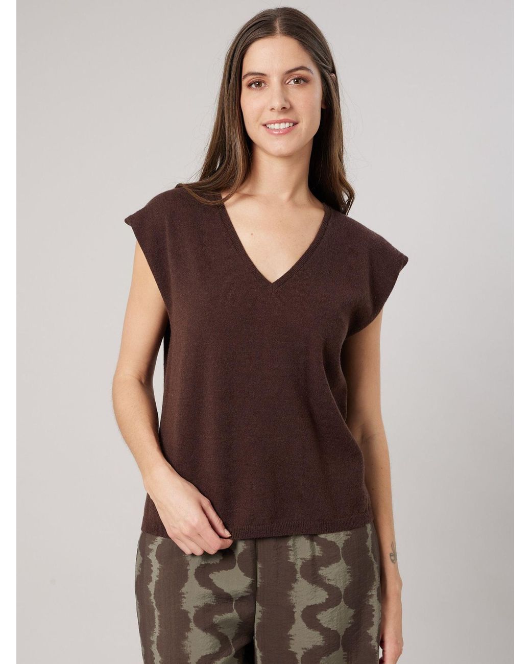 Deeluxe Brown Pullover