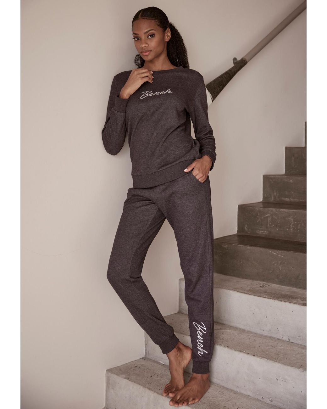 Bench Gray Hose