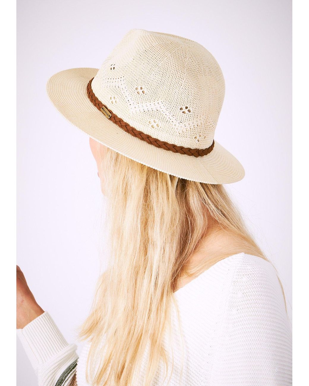 Barbour Synthetic Flowerdale Trilby Hat in Cream (Natural) | Lyst