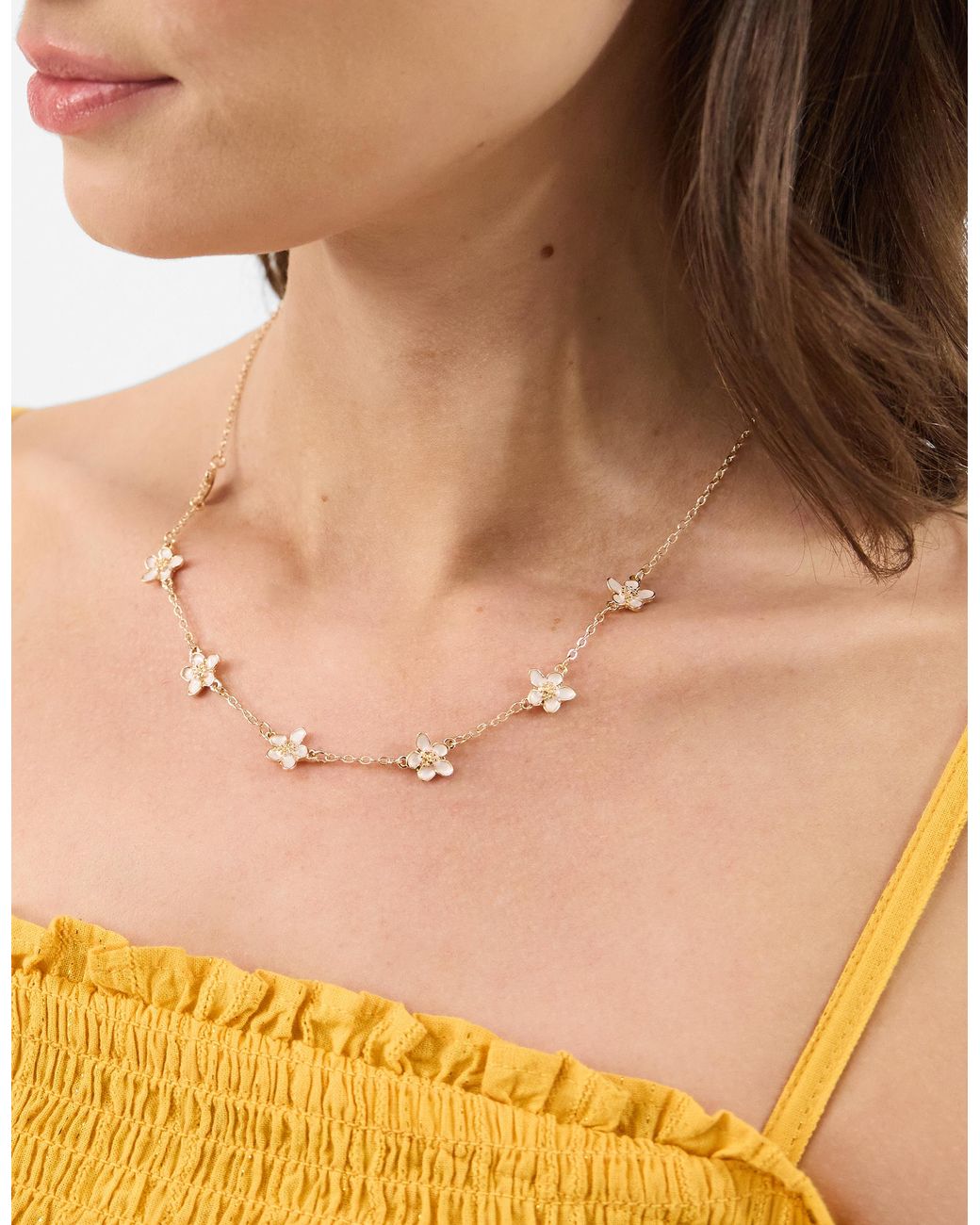 Accessorize White 3-Pack Flower Chain Necklaces