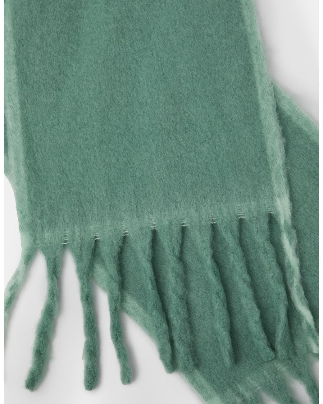Accessorize Green Super Soft Contrast Knitted Scarf