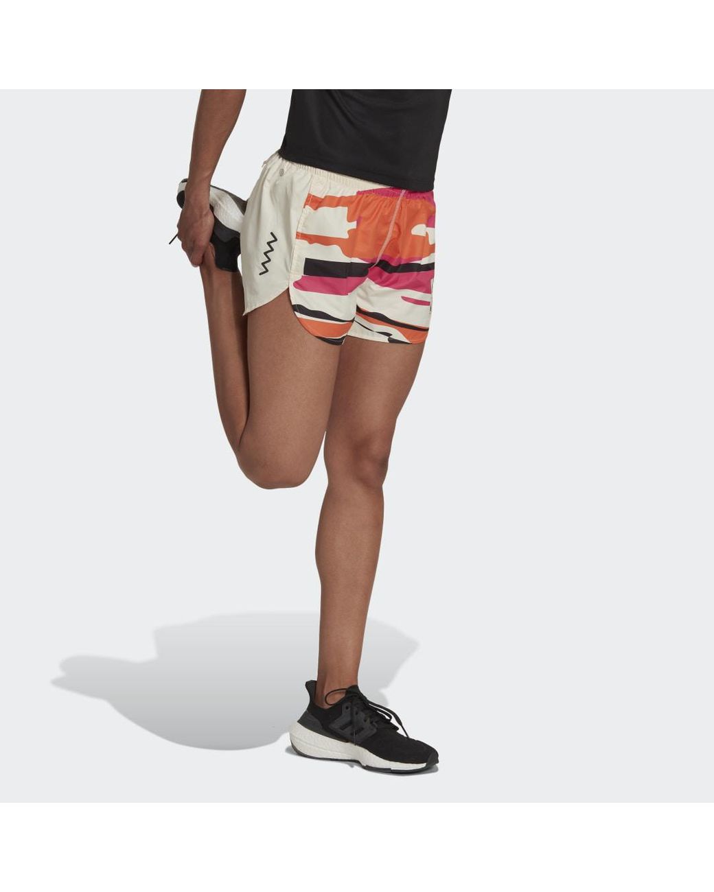 Pantalón corto 3 bandas adidas de Tejido sintético de color Neutro Mujer Ropa de Shorts de Minishorts 