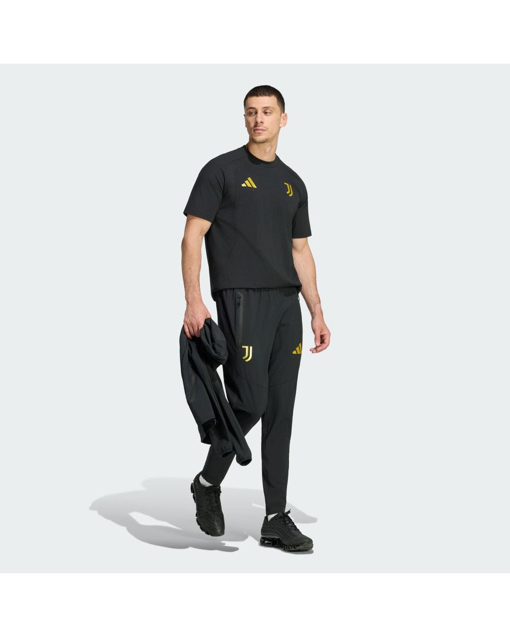 Adidas Black Juventus Turin Tiro Travel Tracksuit Bottoms for men