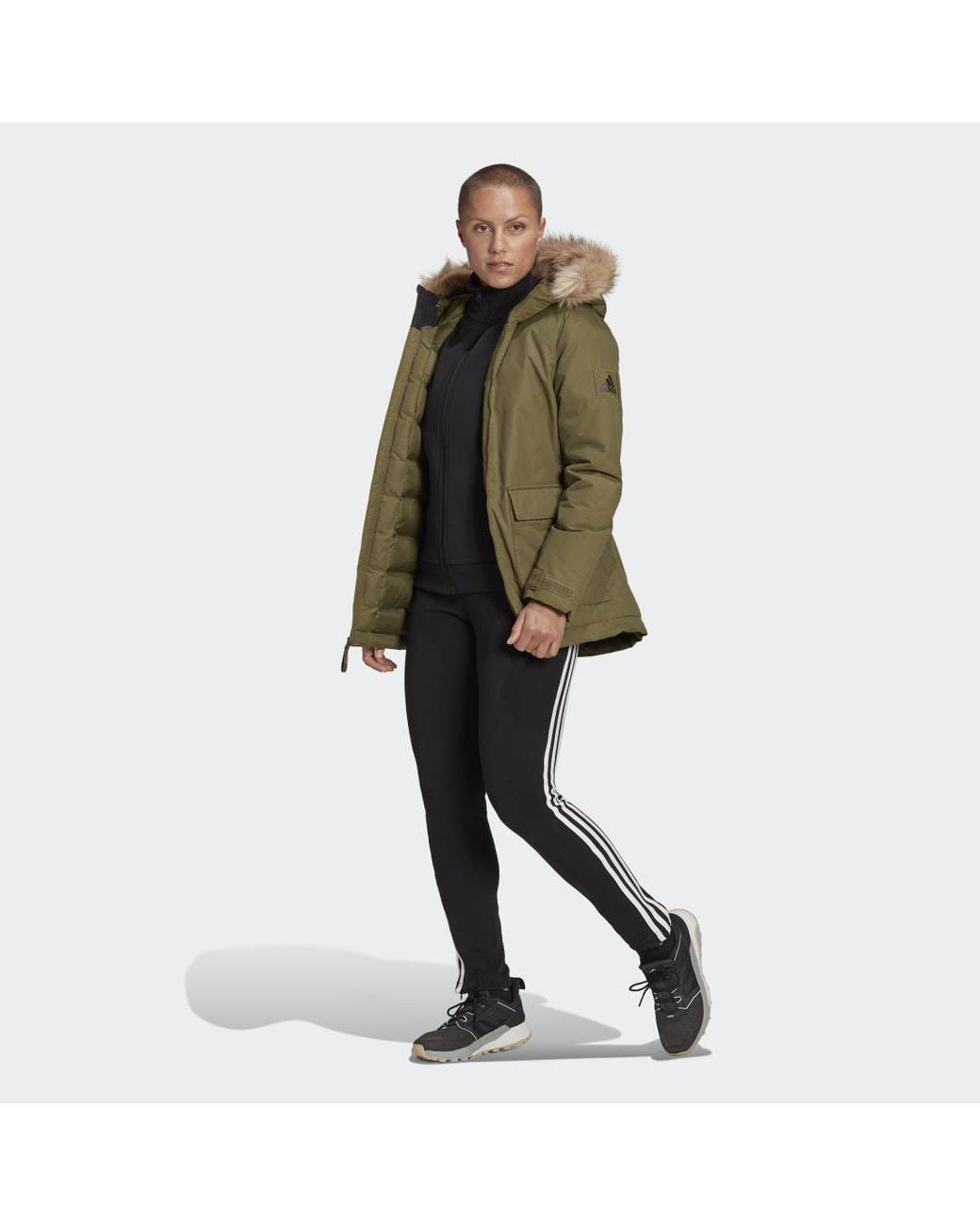 Chaquetas verdes para mujer | adidas ES