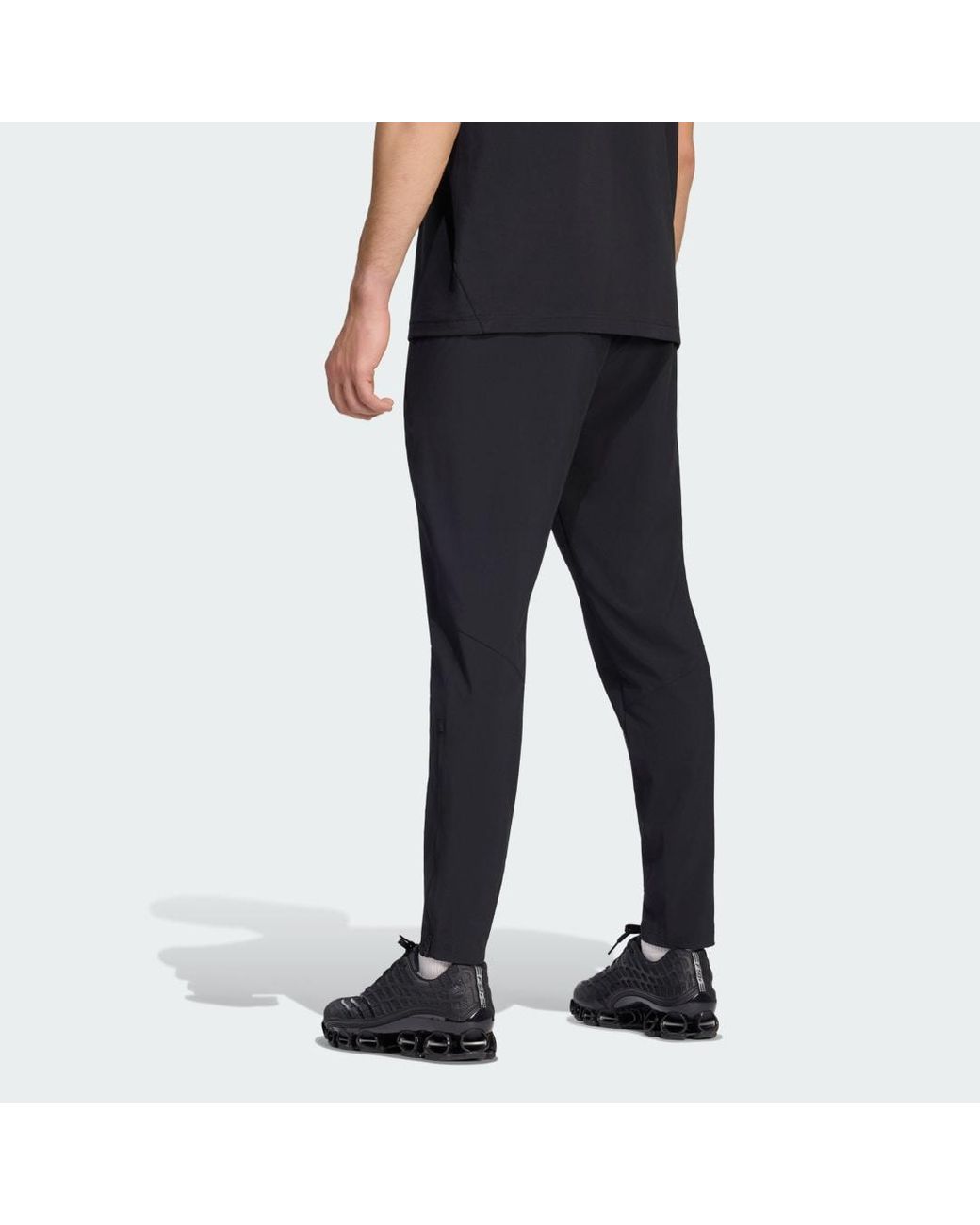 Adidas Black Juventus Turin Tiro Travel Tracksuit Bottoms for men