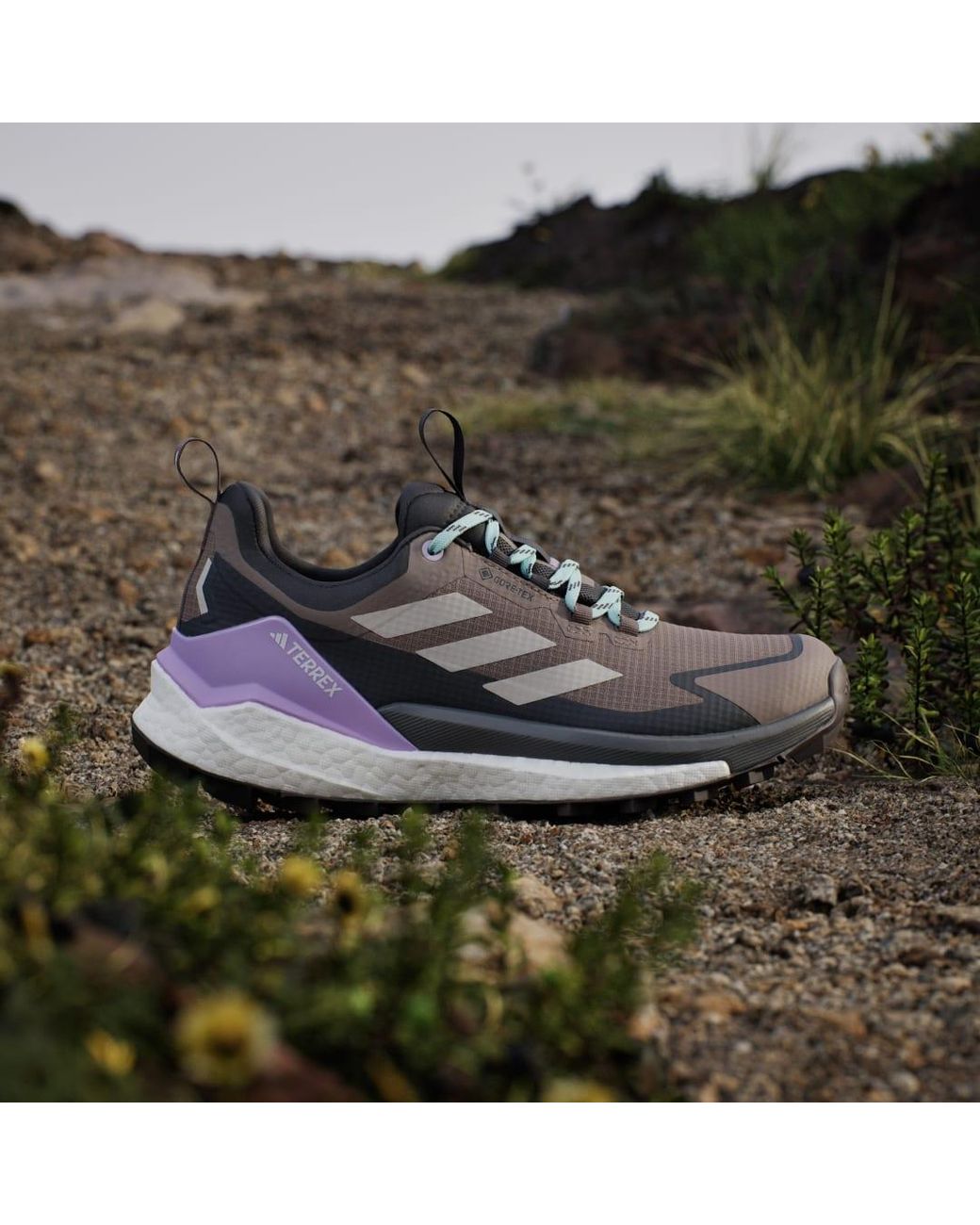 Adidas Blue Womens Terrex Free Hiker 2 Low Gtx Hiking Hiking Sneakers Shoes - Green, Semi Flash Aqua/carbon/lucid Lime, 9.5 Uk