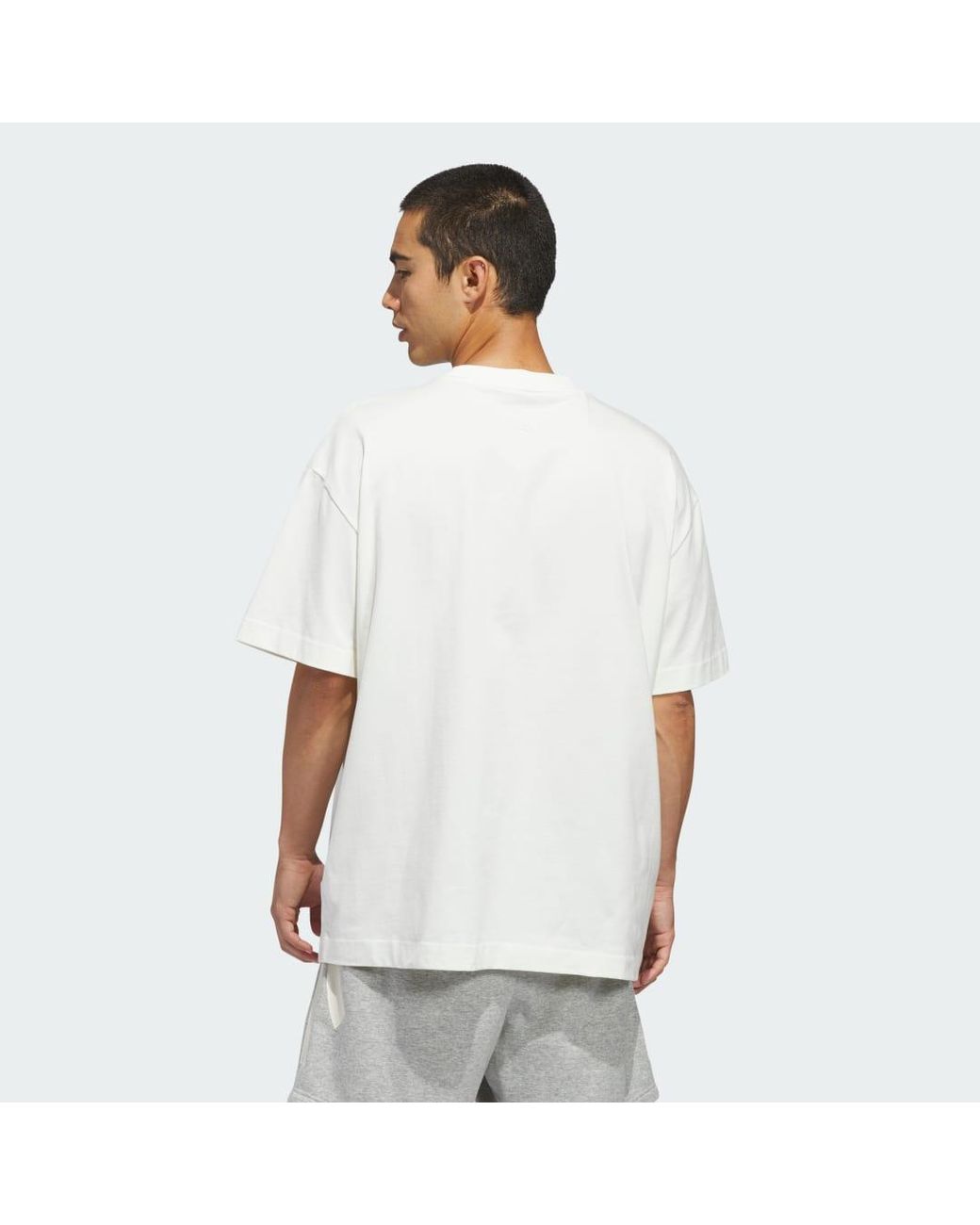 Adidas White Basketball T-Shirt (Gender Neutral)