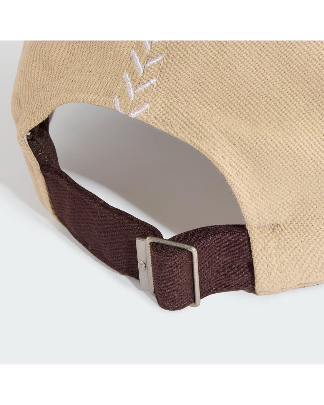 Gorra Dad Con Cordón Adidas de color Brown