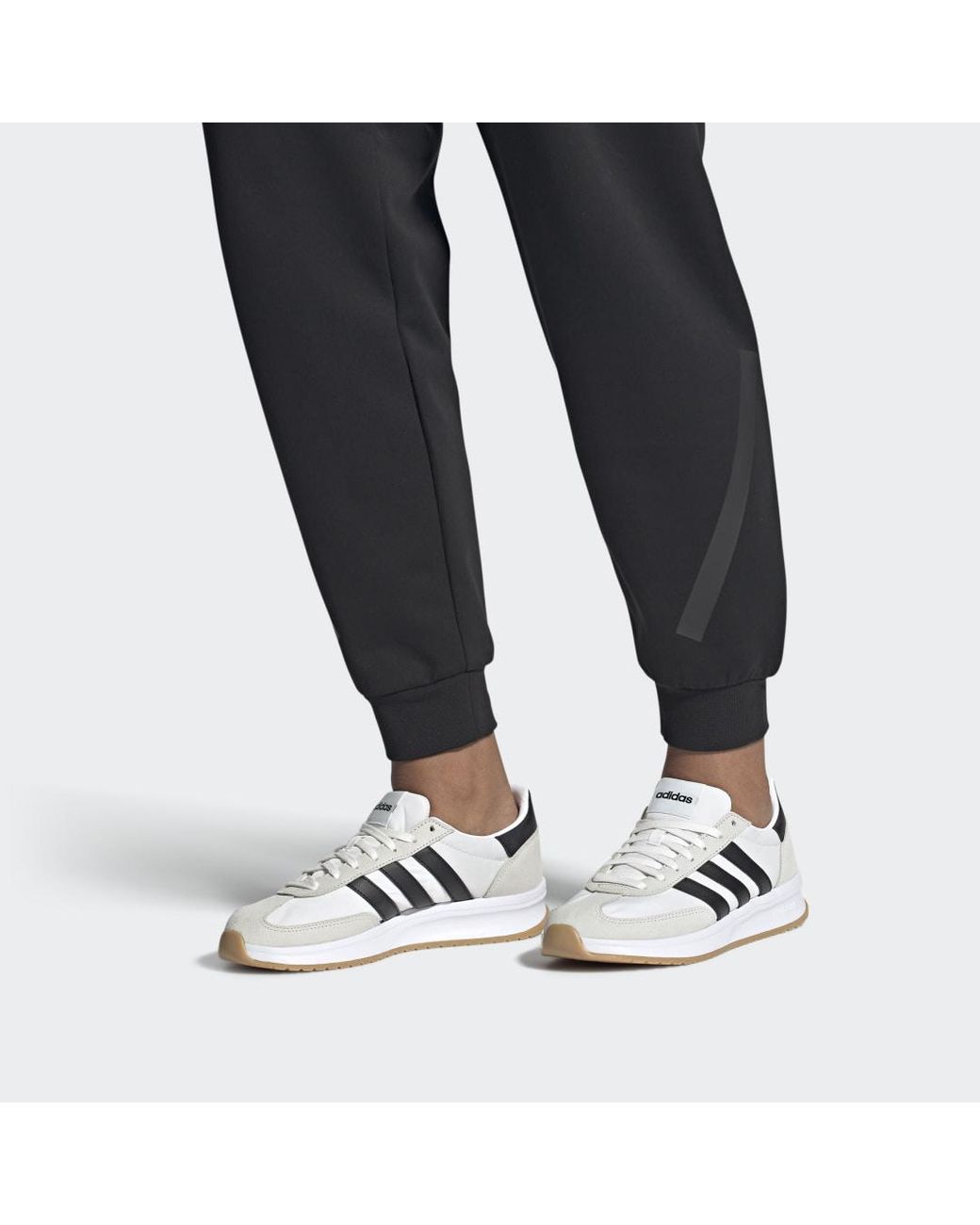 Adidas Run 70S 2.0 Schuh in White für Herren