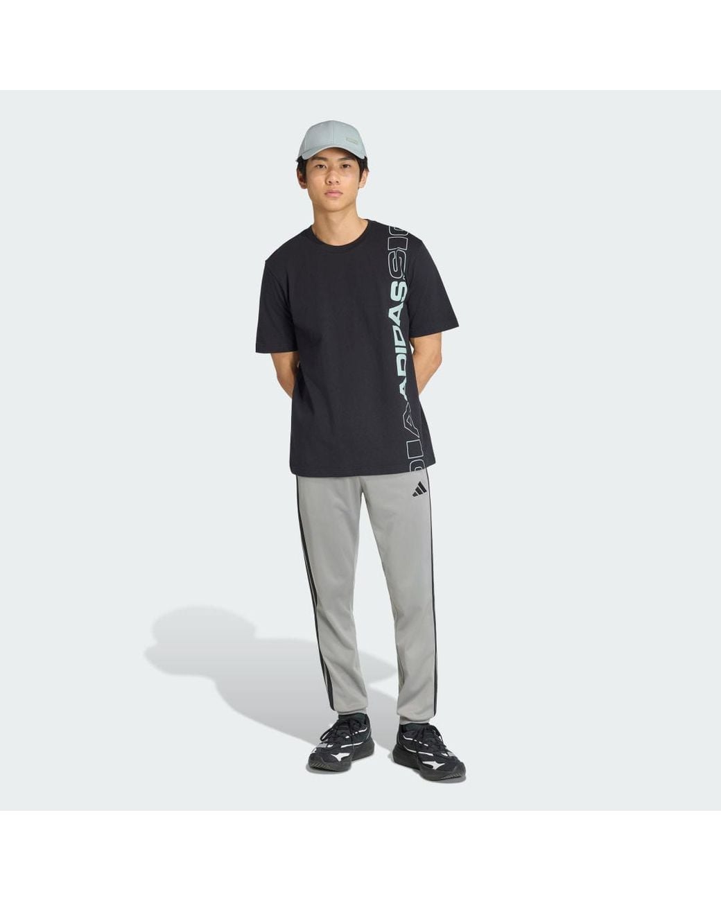 Adidas Black Vertical Linear Logo Graphic T-Shirt for men