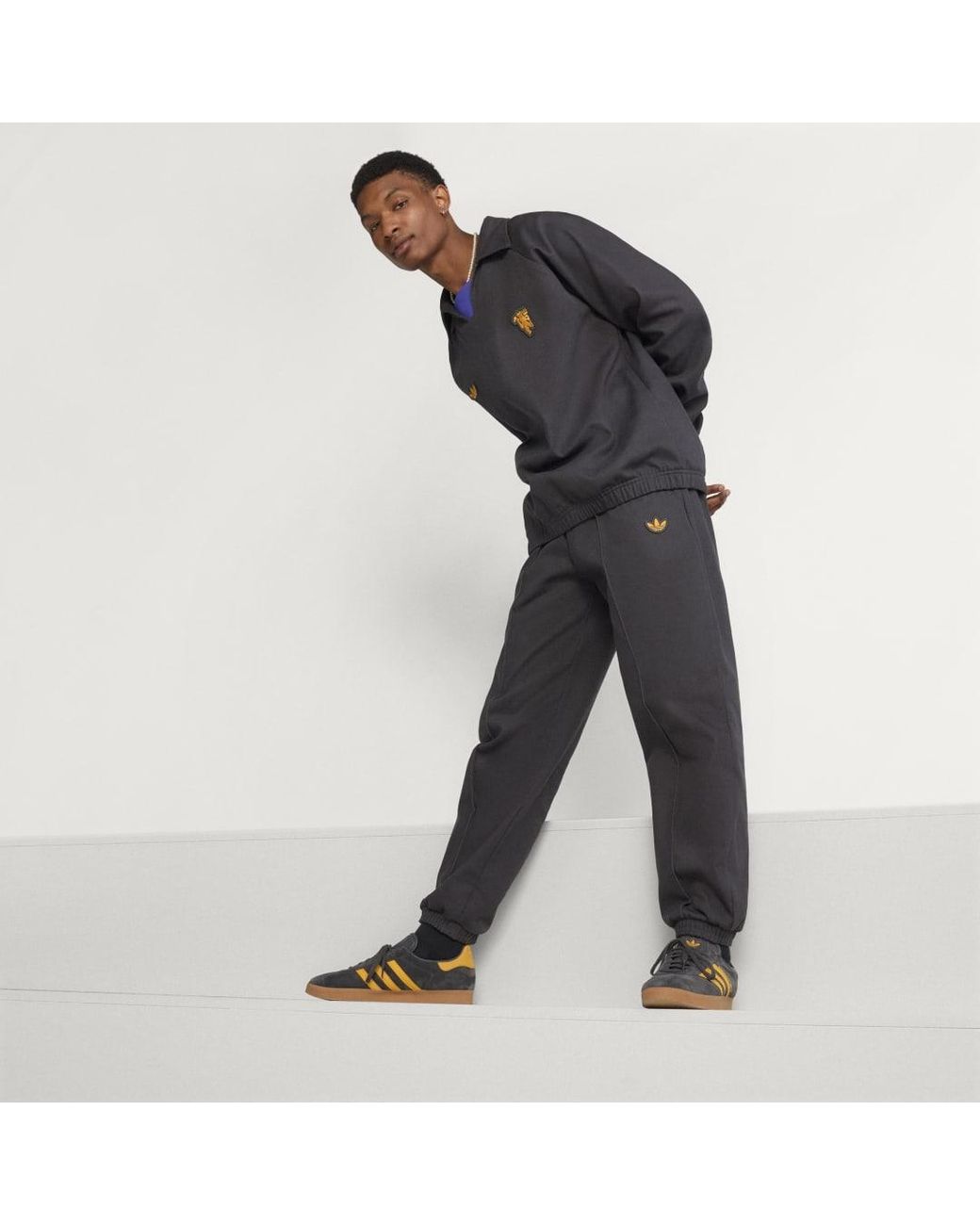 Adidas Black Manchester United Terrace Icons Drill Tracksuit Bottoms for men