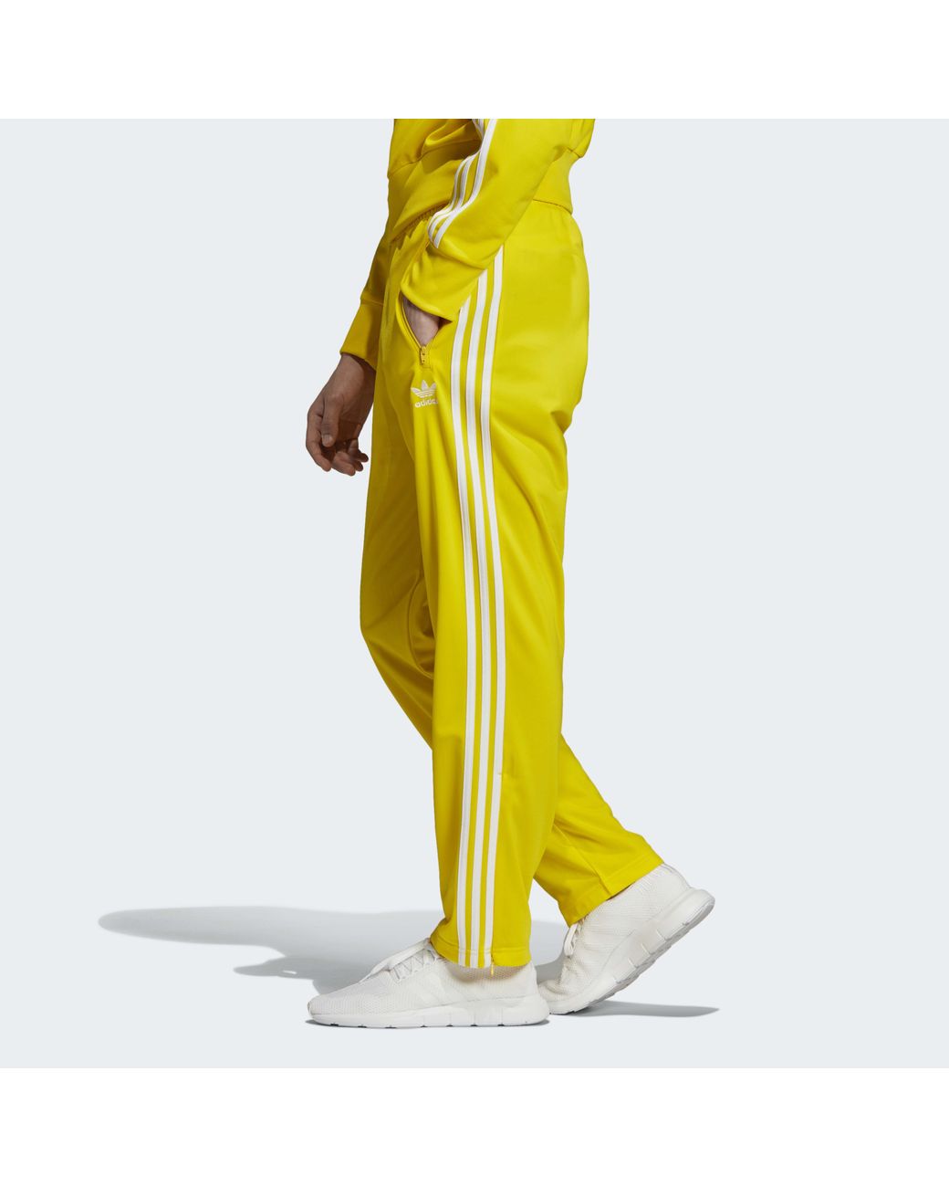 Pantalon de survêtement Firebird adidas pour homme en coloris Jaune | Lyst