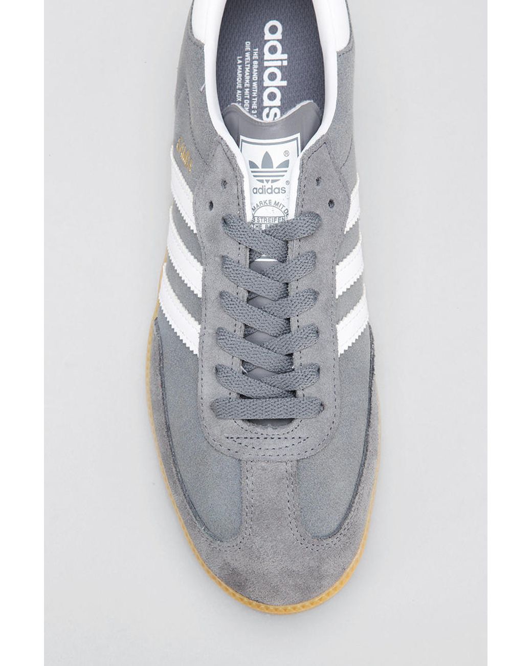 råd myndighed Afdeling Urban Outfitters Adidas Samba Suede Sneaker in Gray for Men | Lyst