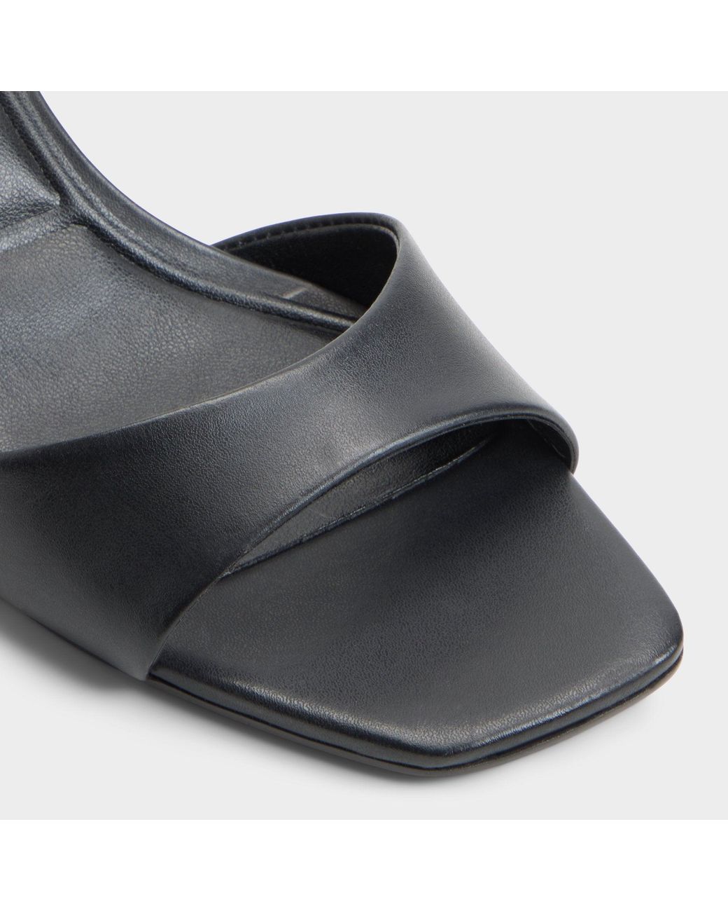 ALDO Black Ankea – –