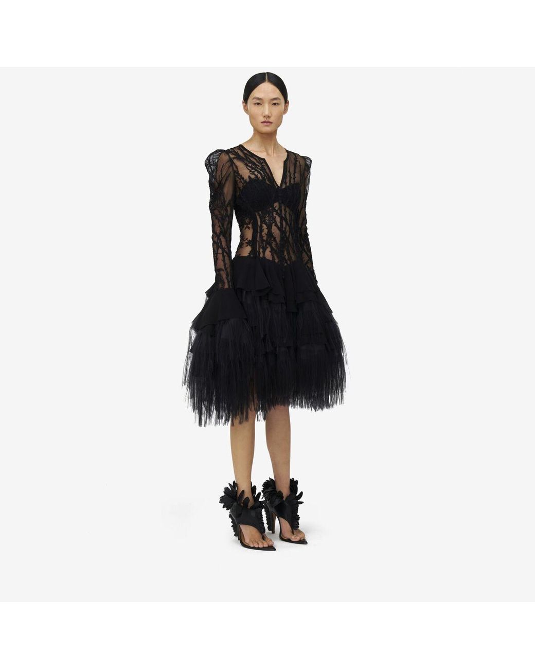 【VALENTINO】 エンブロイダリー コンパクトポプリン ミニドレス VALENTINO】 エンブロイダリー クレープクチュール ミニドレス