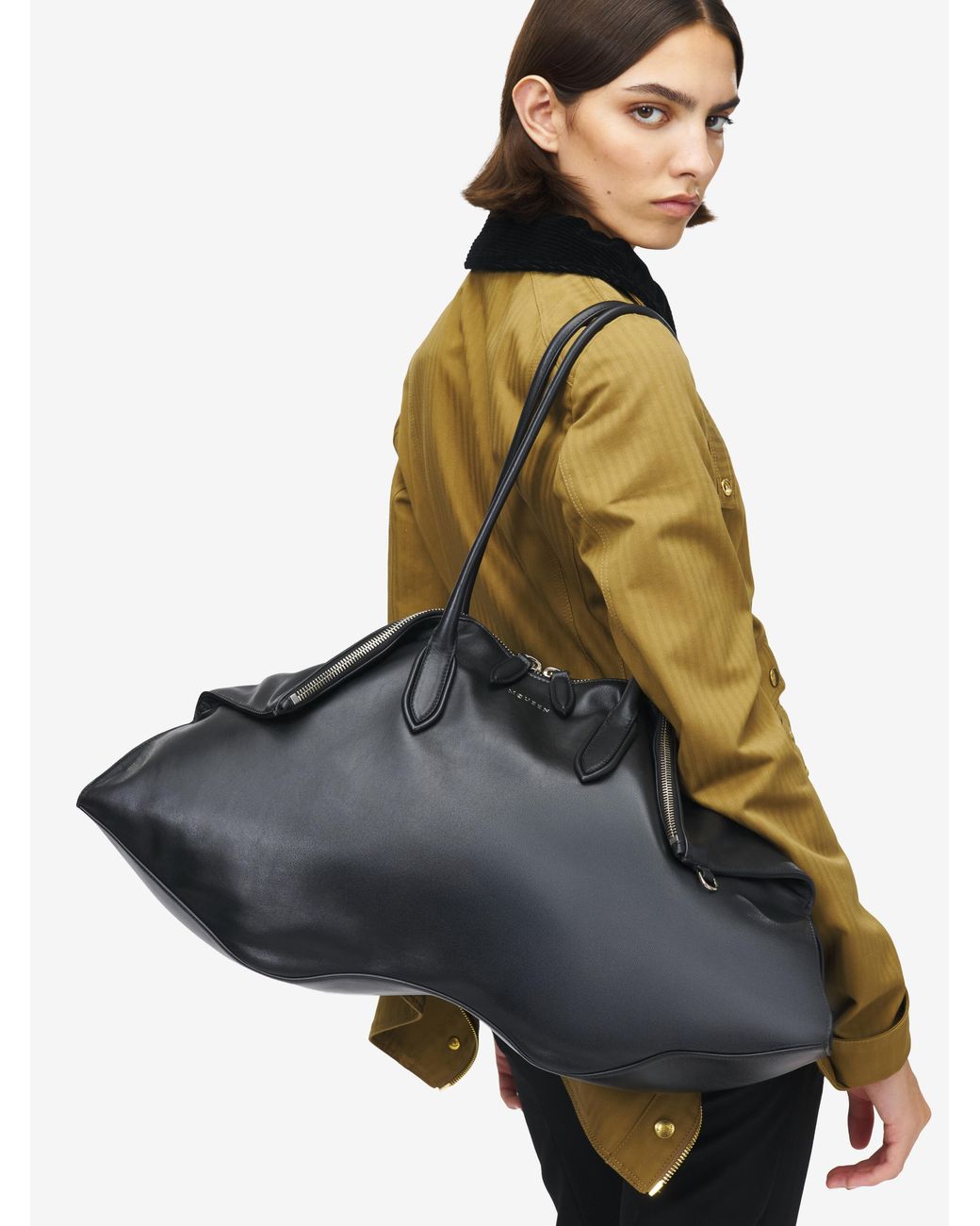 McQueen Black Maxi Manta Bag