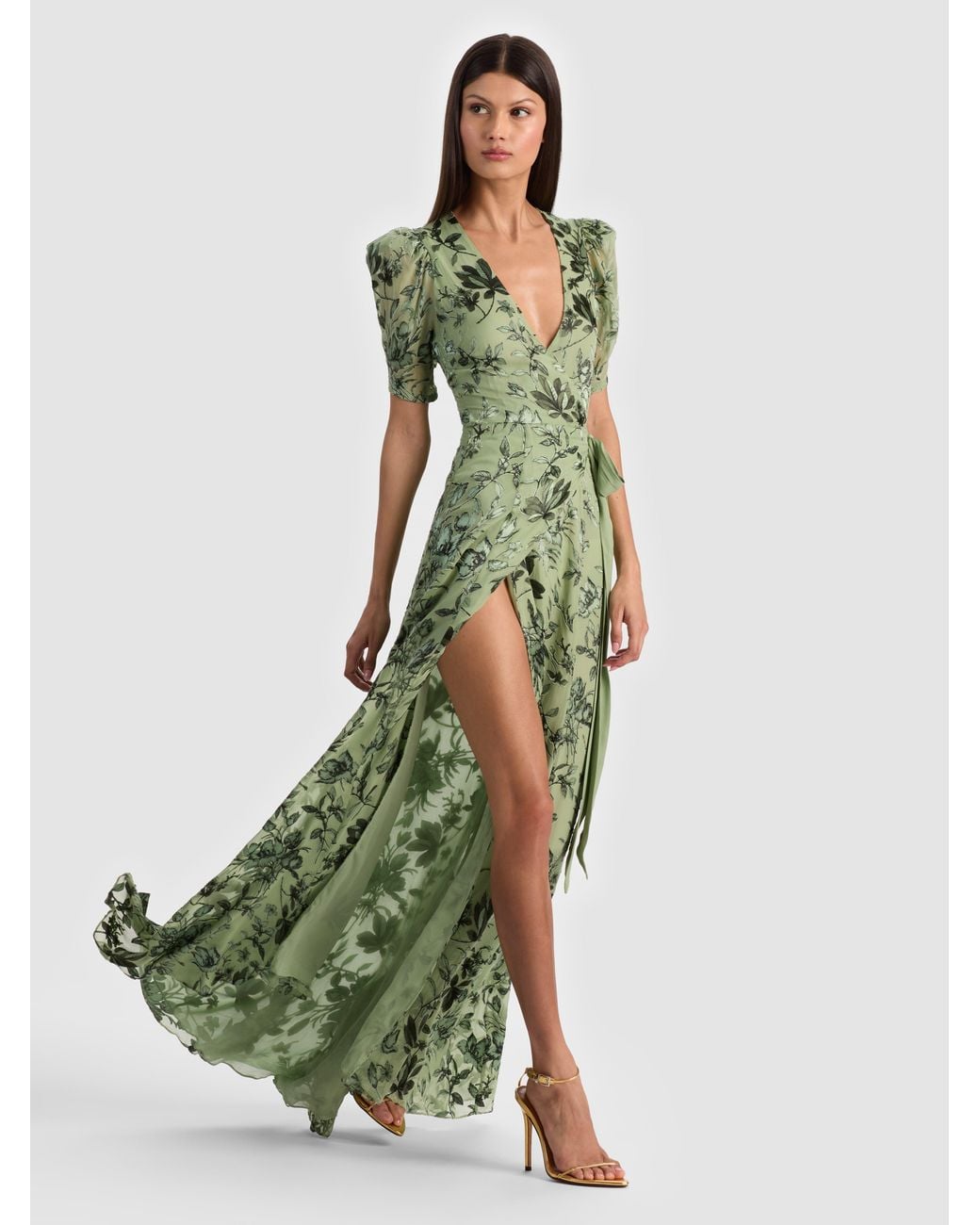 Alice + Olivia Tiana Maxi Dress in Green | Lyst Alice + Olivia Tiana Maxi Dress in Green | Lyst