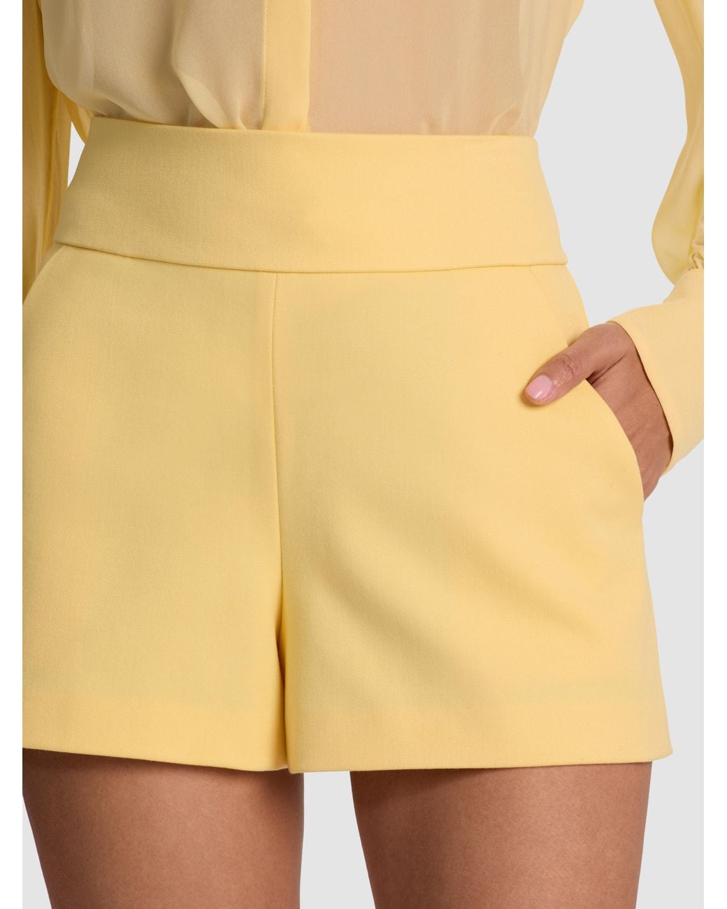 Donald Short Alice + Olivia Donald Short in Yellow | Lyst