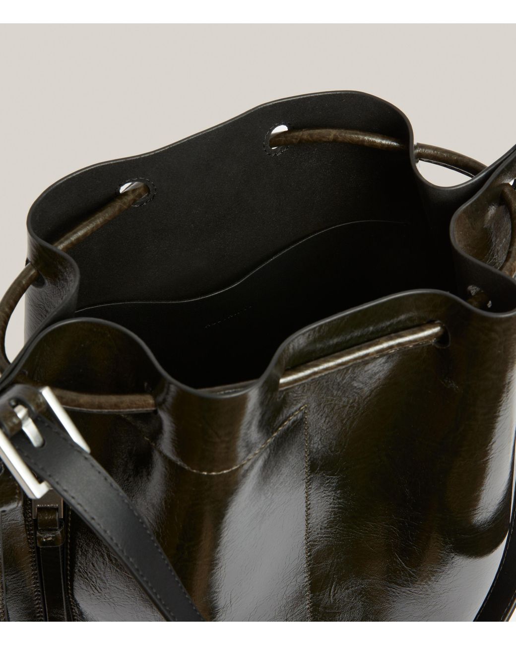 allsaints alpha medium leather backpack Women's Handbags Alba Black : Clothing, Shoes & Jewelry Perfect for daily commutes or weekend outings ALLSAINTS Alpha Medium Leather Backpack