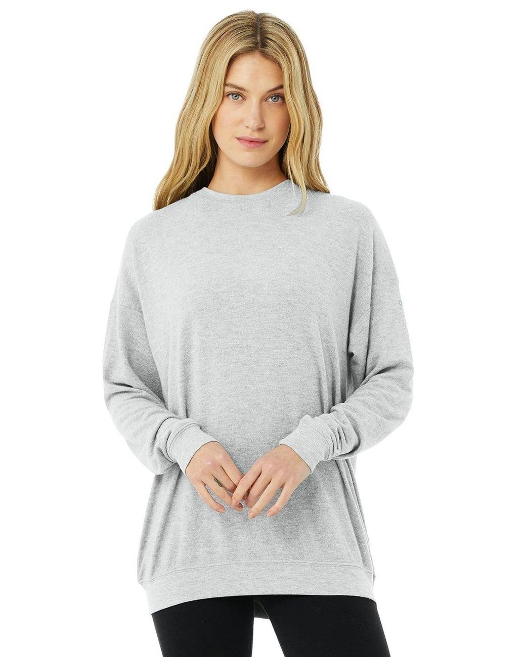 Alo Yoga Cashmere Alo Yoga Soho Pullover Top in Gray - Lyst