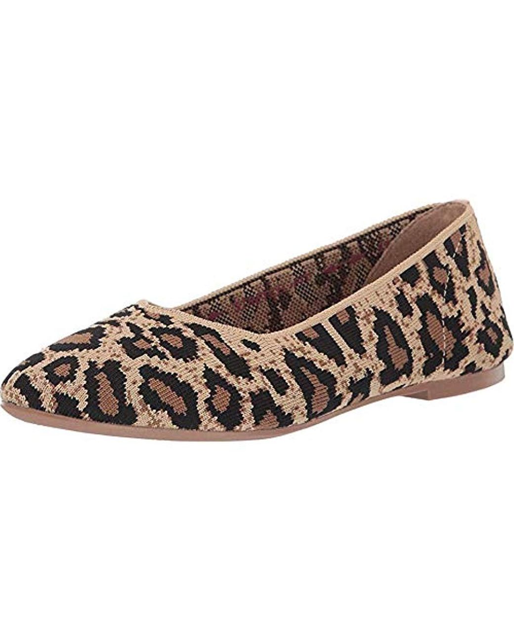 Skechers Cleo-claw-some-leopard Print Engineered Knit Skimmer Ballet Flat  in Natural | Lyst