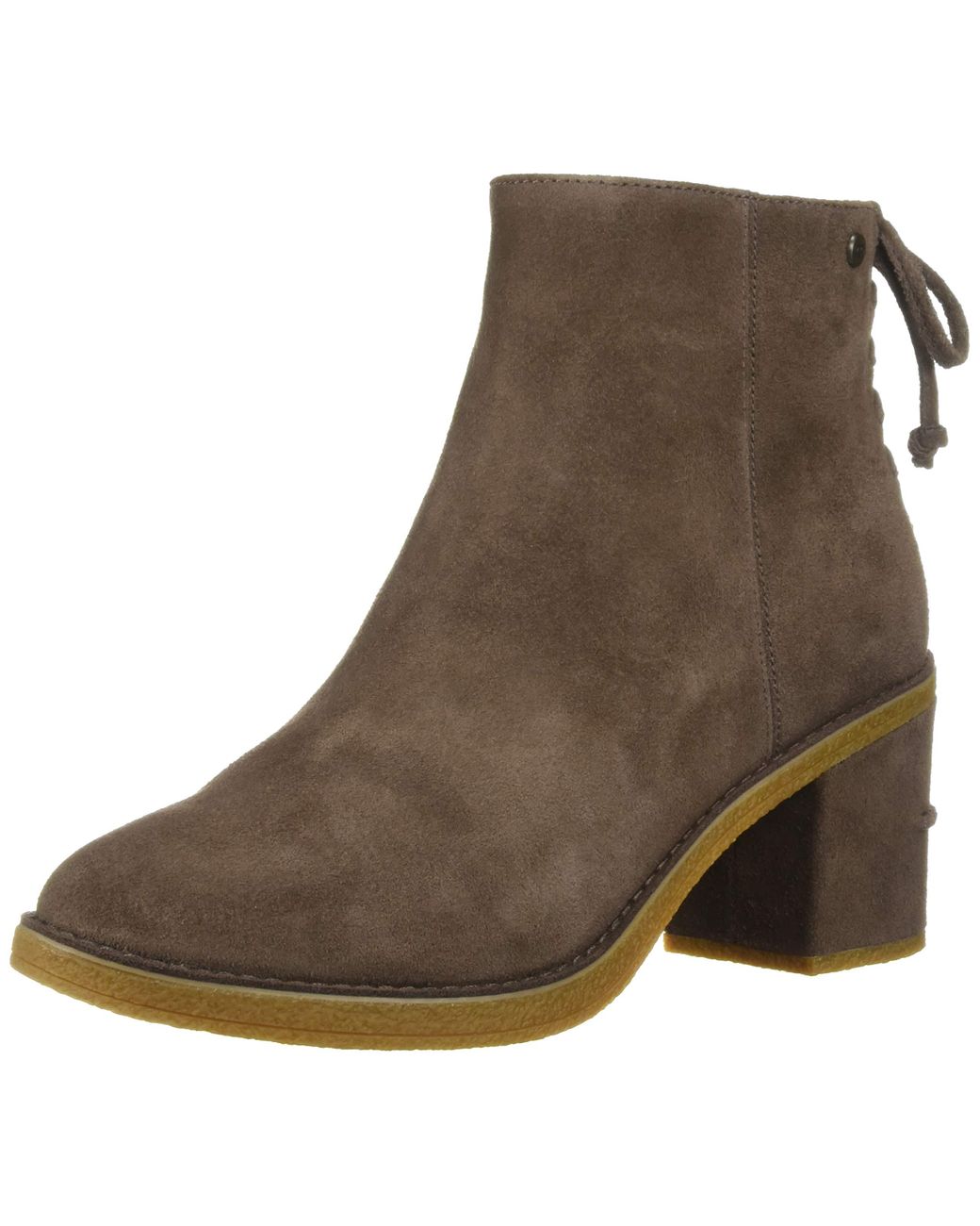 corinne chelsea boot