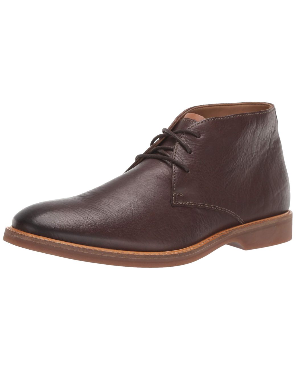 clarks atticus limit chukka boot
