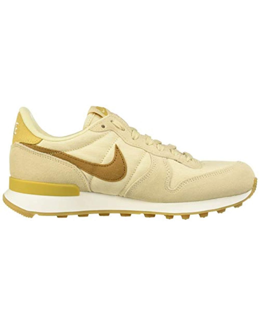 nike internationalist beach