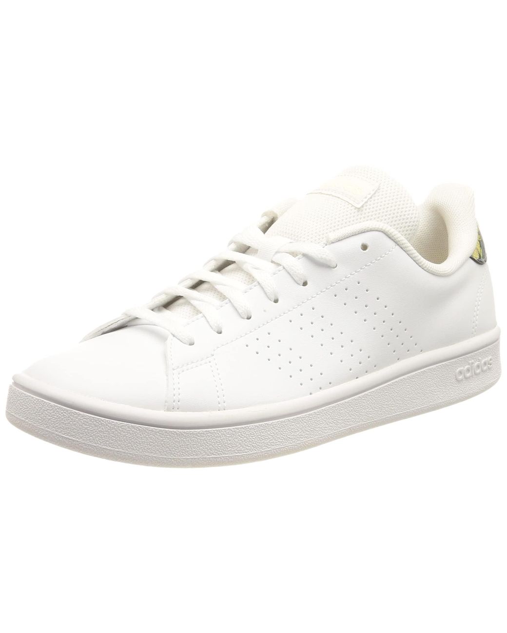 Sneaker on sale white adidas